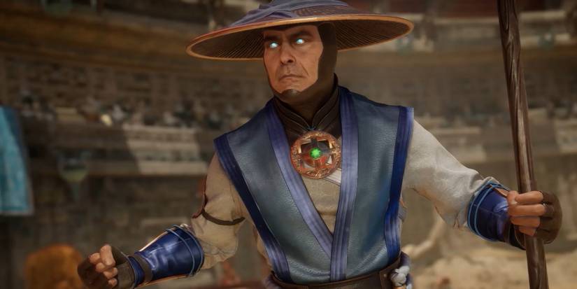Raiden in Kotal's Koliseum stage in Mortal Kombat 11