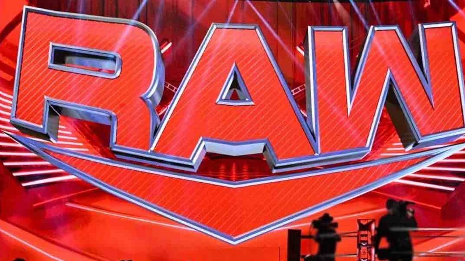 wwe raw Cropped