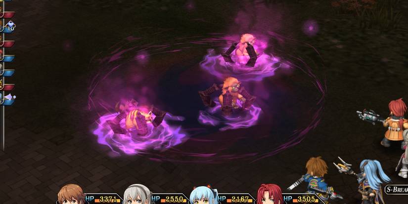 Tio casting Calamity Claw on several enemies