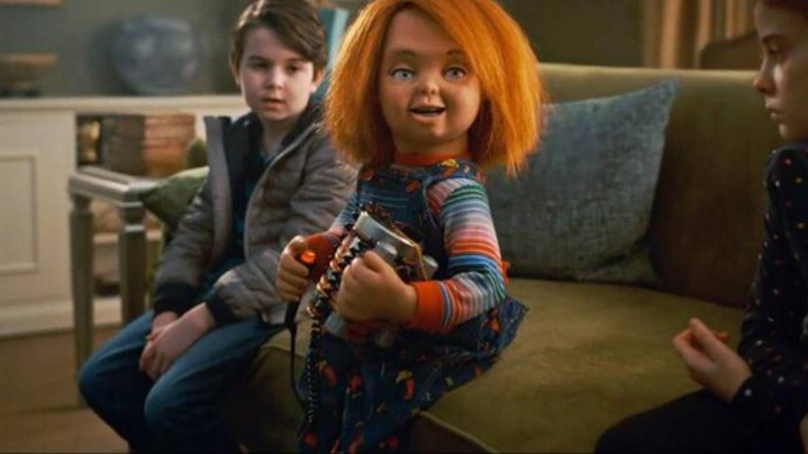 Gary, Chucky and Caroline in Chucky TV Show