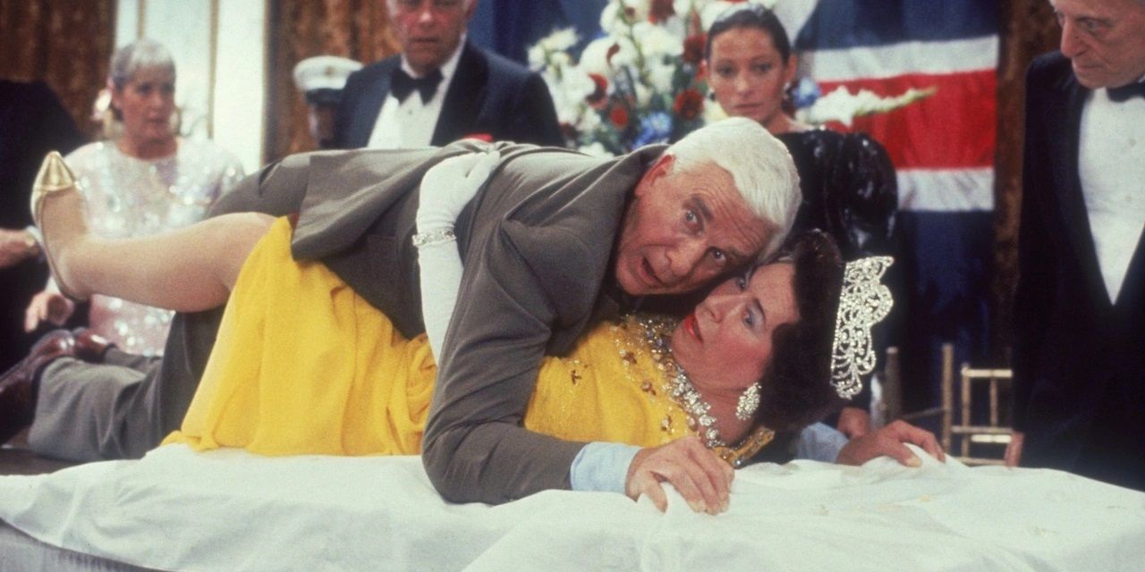 Frank Drebin jumps on the Queen in The Naked Gun