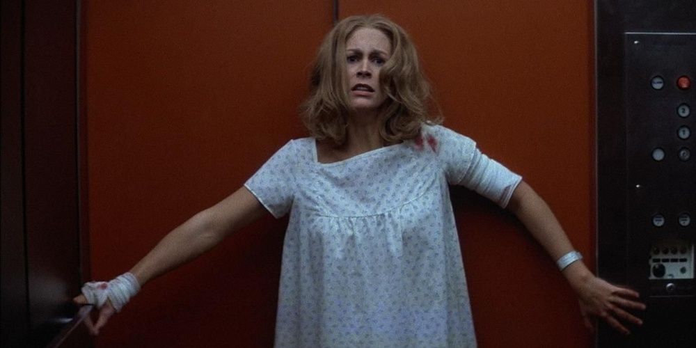 laurie strode in a hospital