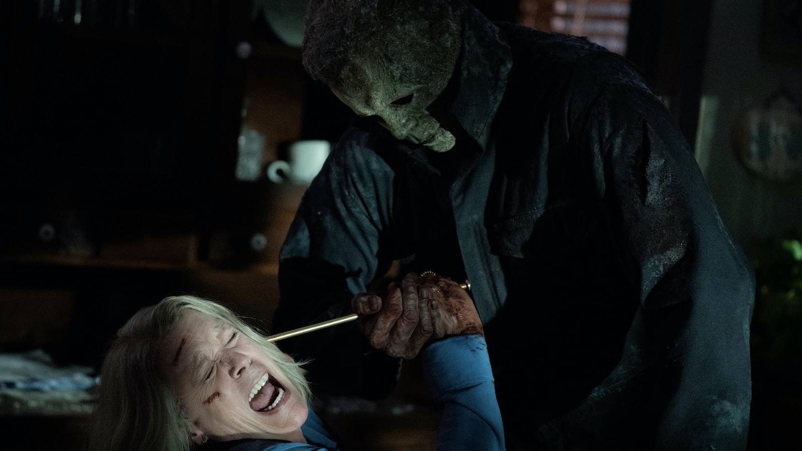 Halloween Ends Laurie vs The Shape