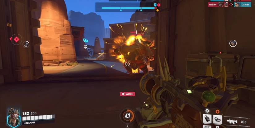 Overwatch 2 Junkrat Kills Cassidy With Area Damage