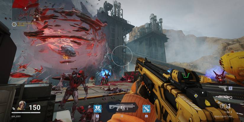 Fighting against Glassheads in Shatterline