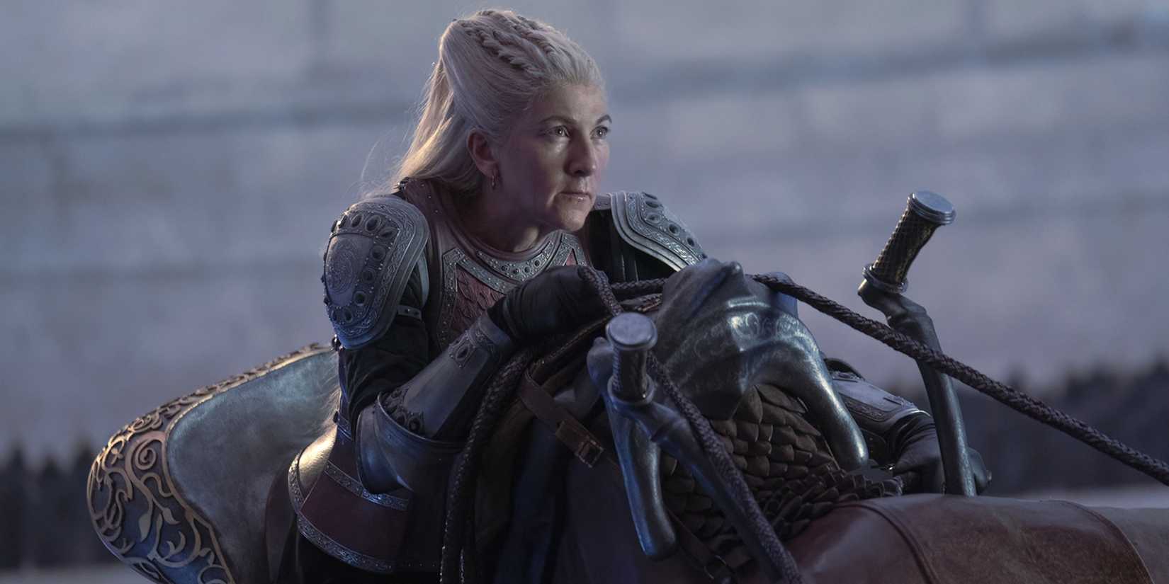 Rhaenys rides her dragon in House of the Dragon