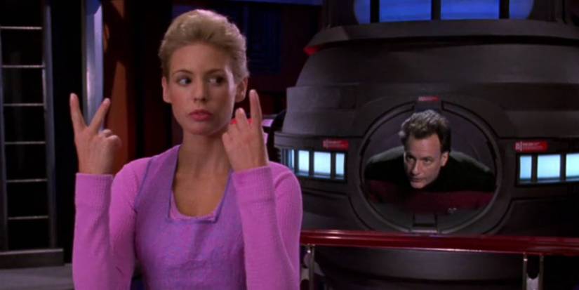 Star Trek: Amanda and q