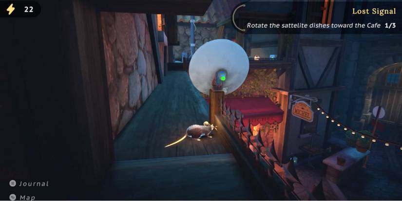 Player rotates an antenna on East Street