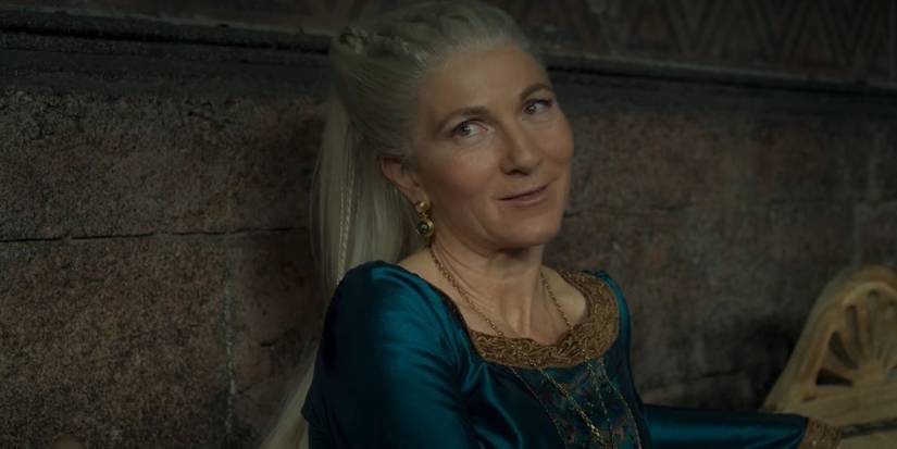 rhaenys targaryen smiling