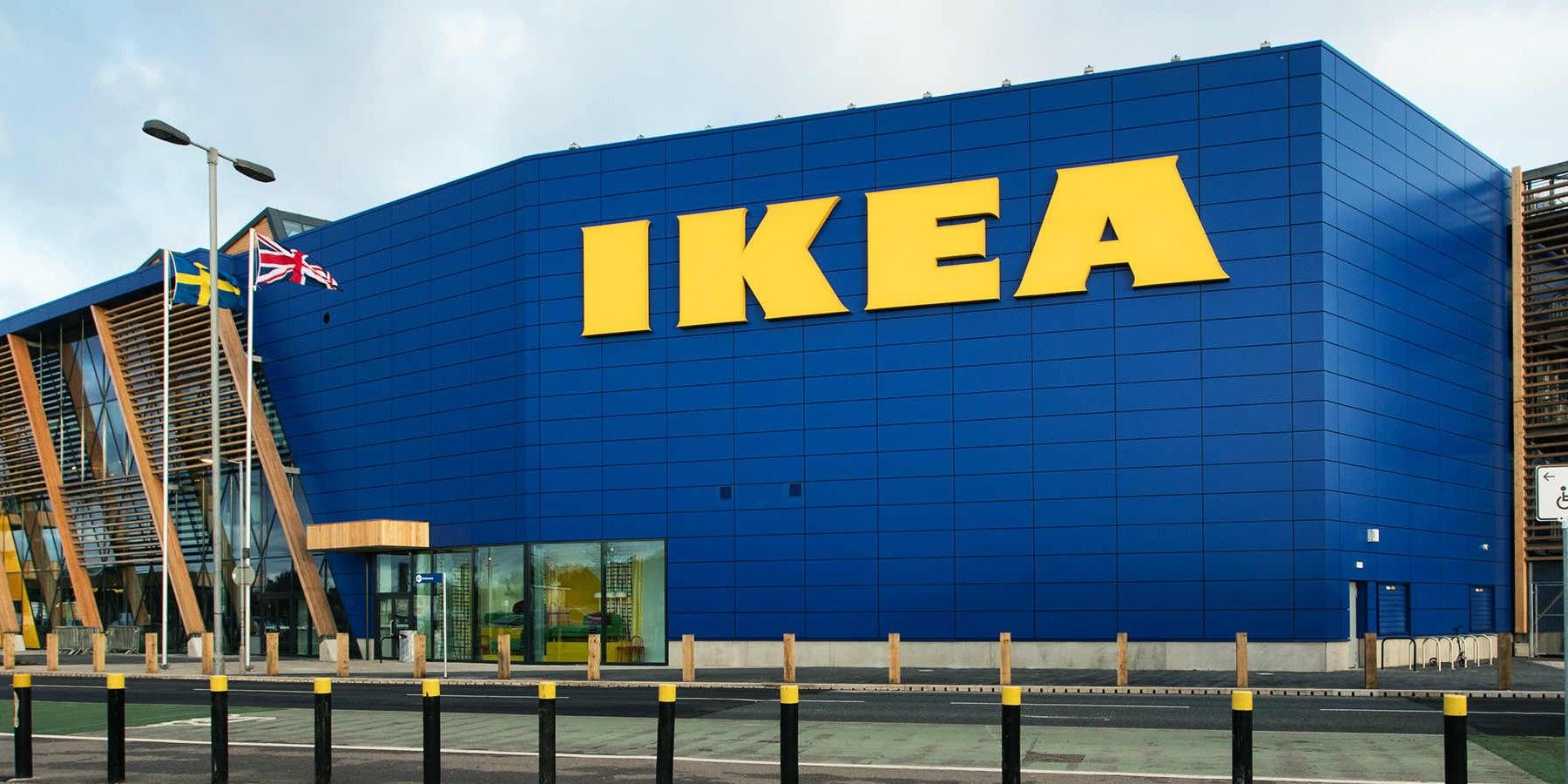 Ikea Lawyers Urge Indie Horror Game Dev to Change its 'Infinite Furniture  Store' Setting