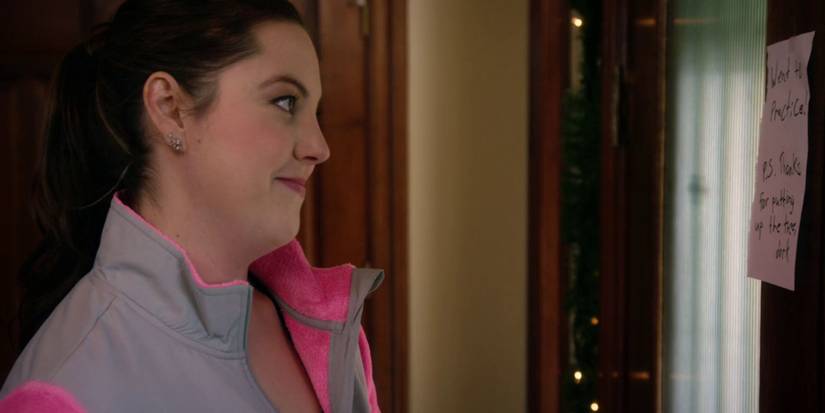 Luce Lockhart looking at the notice 