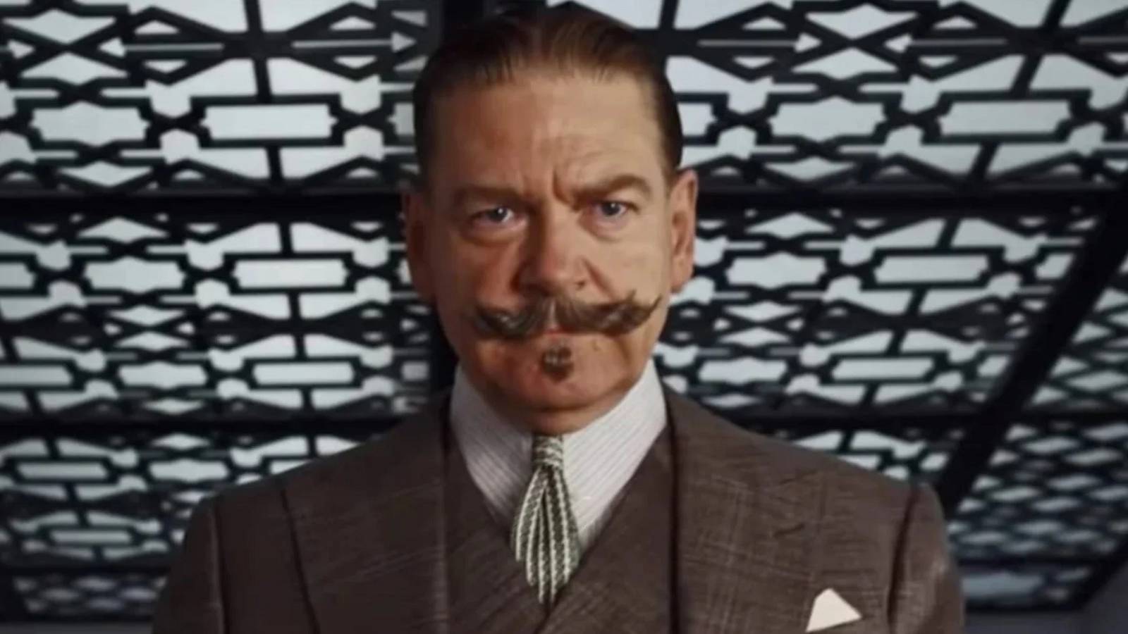 Kenneth Branagh Hercule Poirot A Haunting In Venice