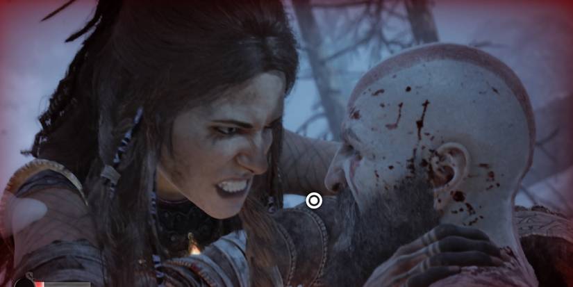 Freya attacks Kratos in God of War: Ragnarok