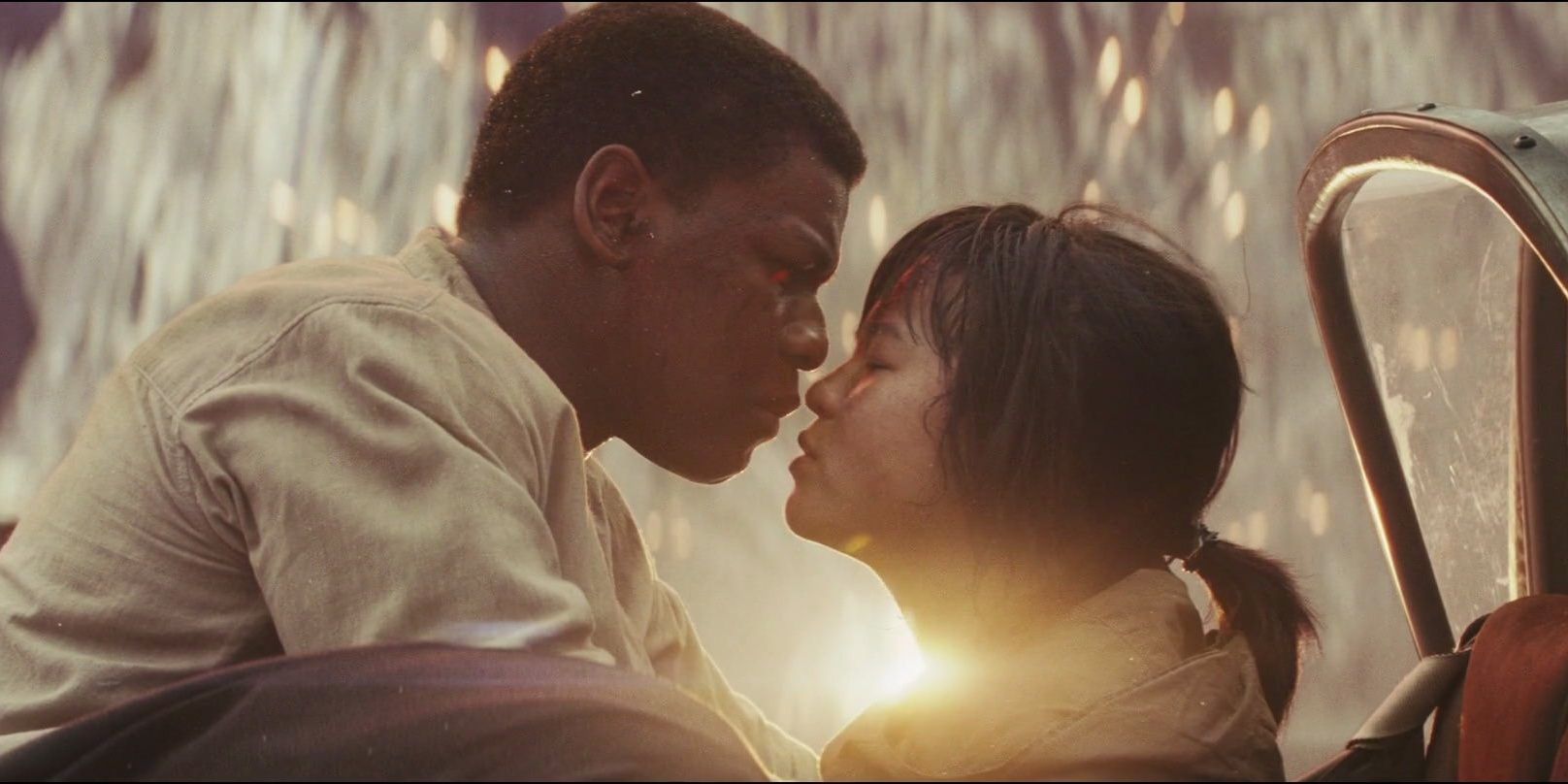 Finn and Rose in Star Wars: The Last Jedi