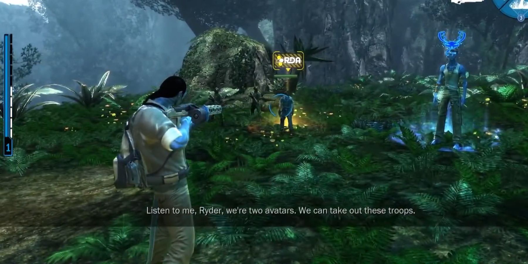 A soldier in a Na'Vi Avatar pointing his gun at an RDA soldier and a Na'Vi. Image source: Minimme on YouTube
