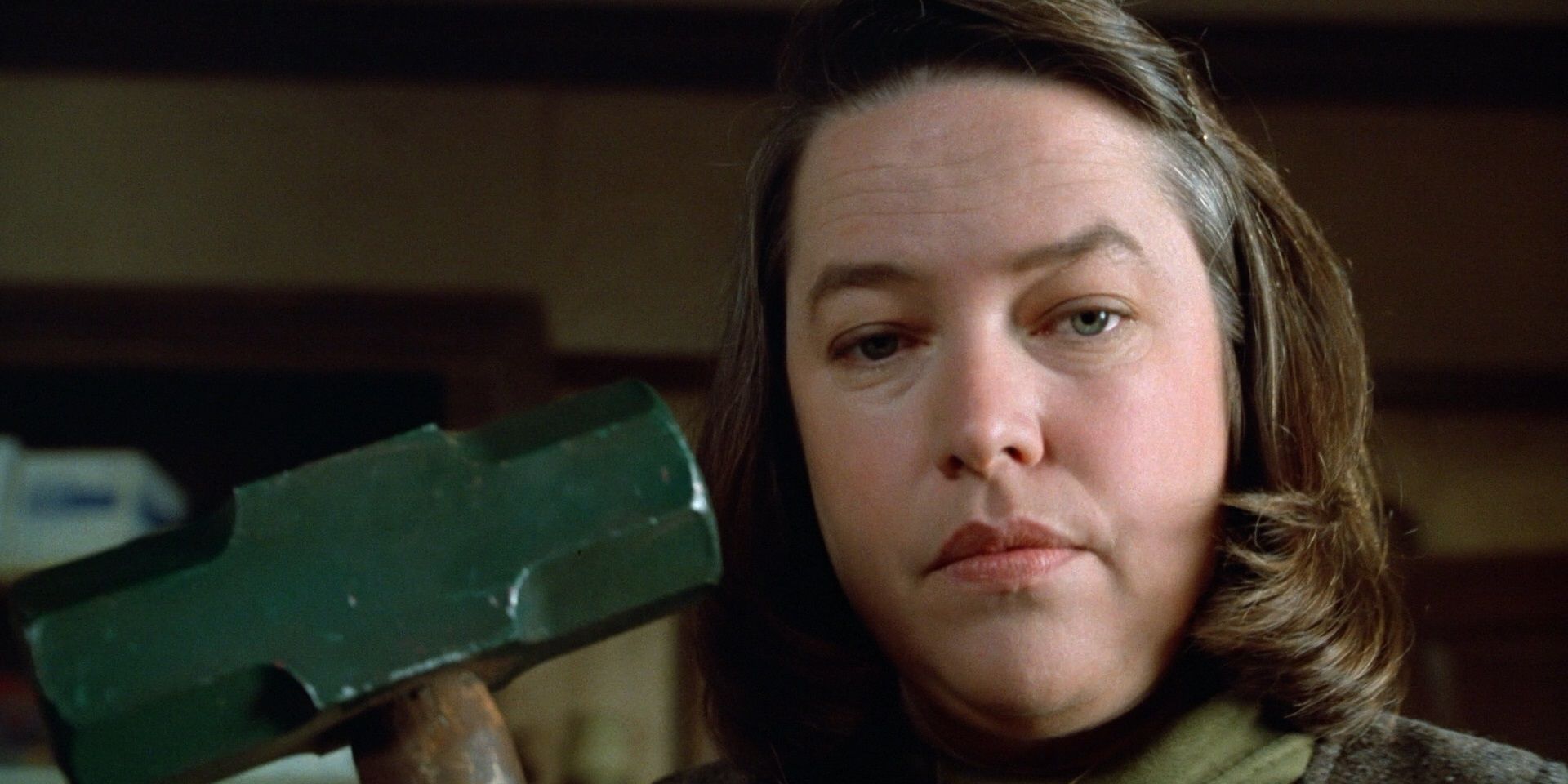 Kathy Bates with a sledgehammer in Misery