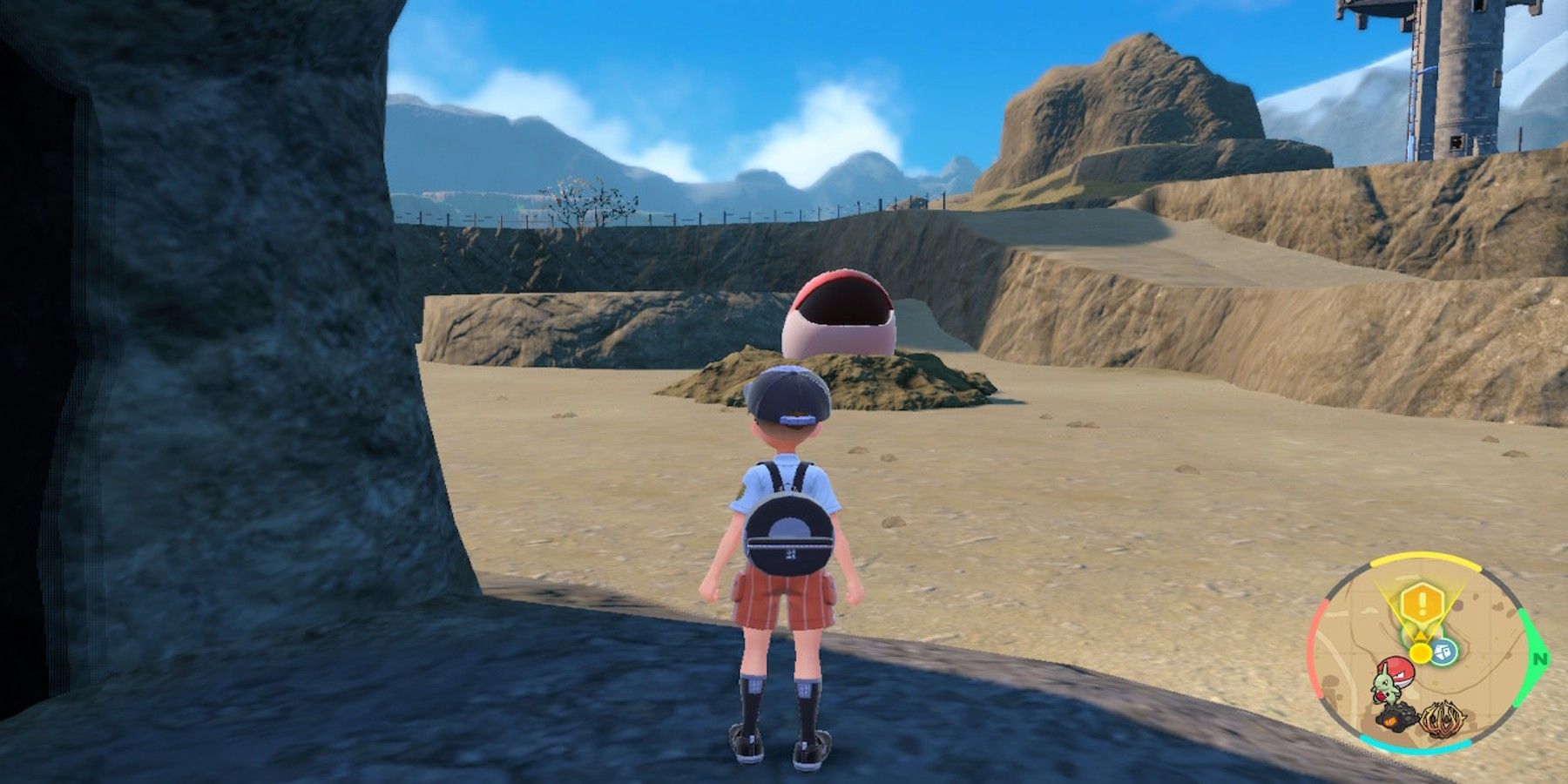 Pokemon Scarlet Violet-Lurking Steel Titan in overworld as a giant head