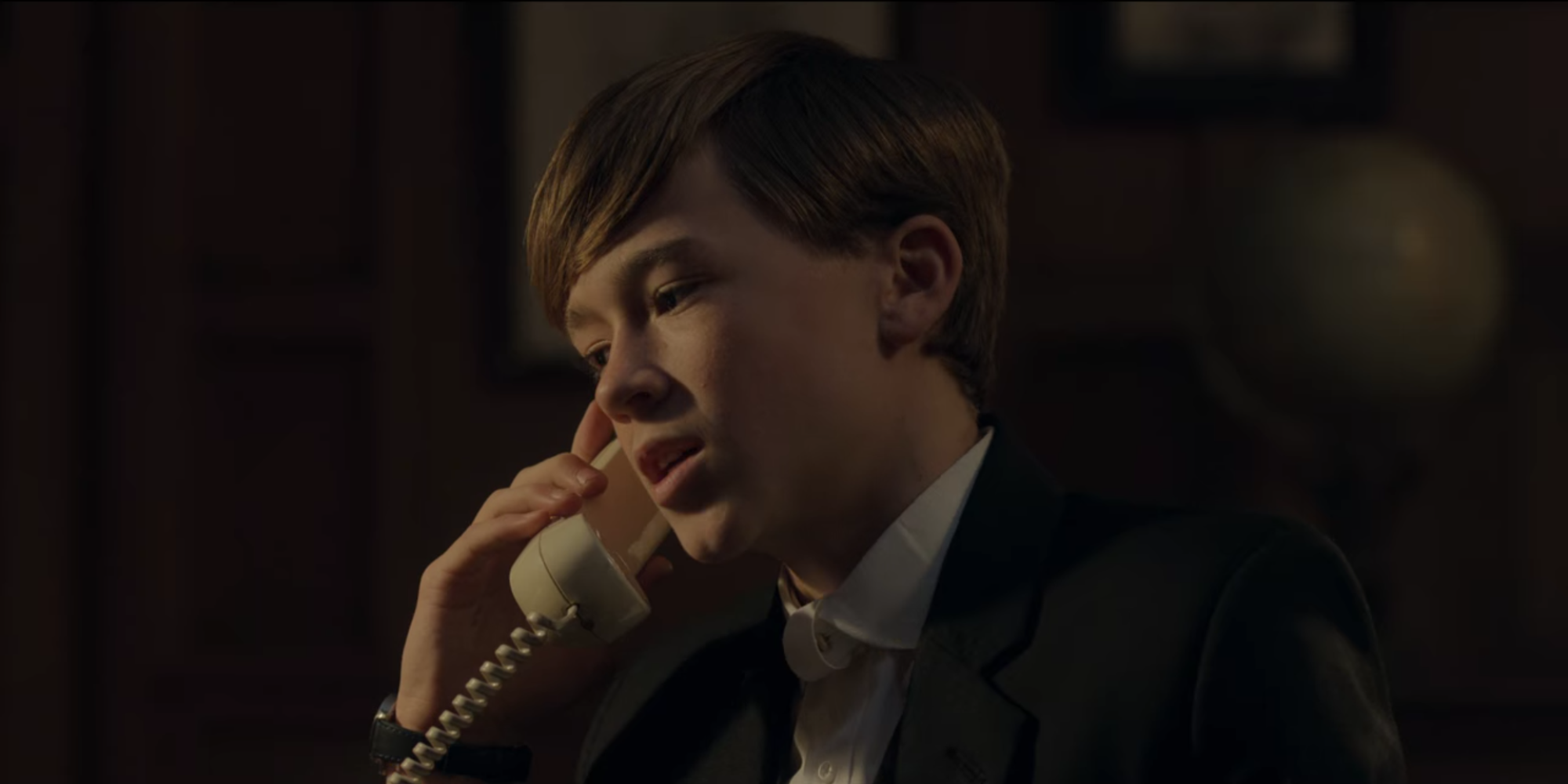 Prince William on the phone in S5 of The Crown