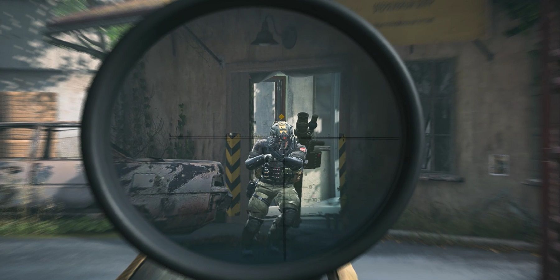 Call of Duty Modern Warfare 2 Gameplay Image Aiming Down Sniper Scope