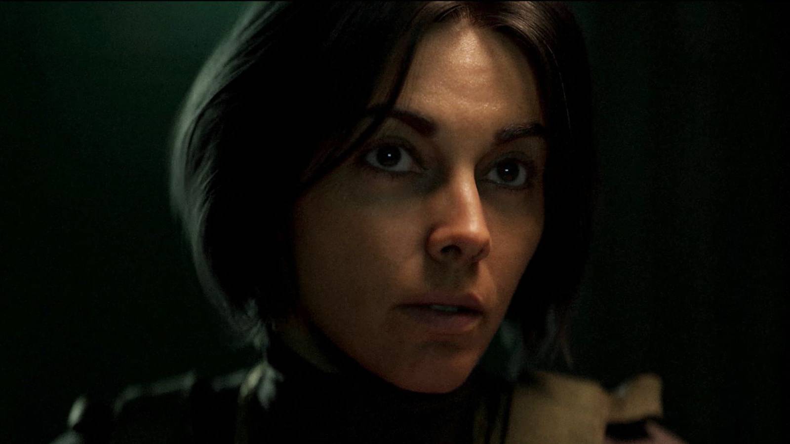 cod-modern-warfare-2-valeria-close-up-image