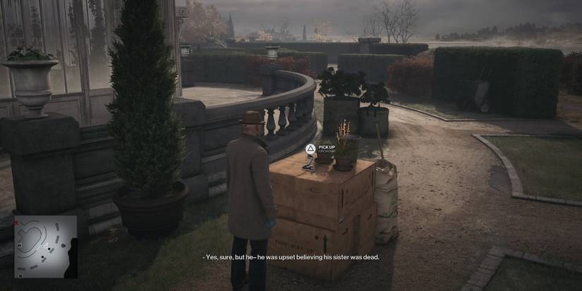 A Crowbar in Hitman 3