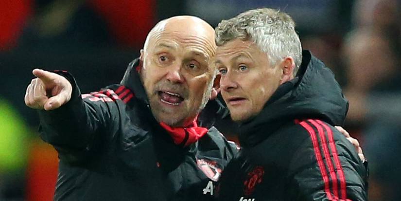 Defensive Coach Mike Phelan