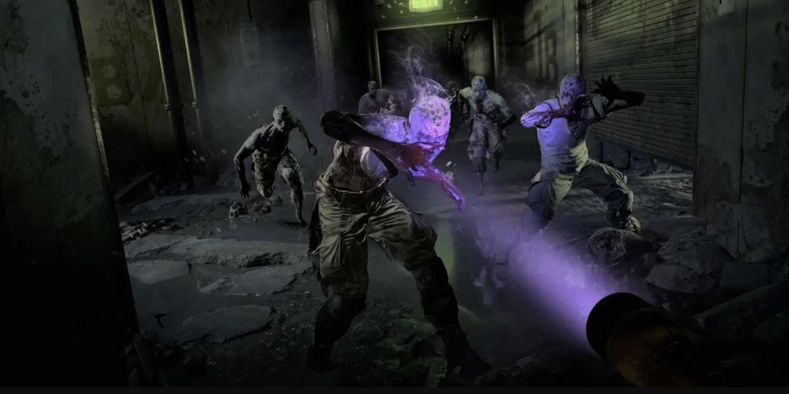dying light 2 player using uv light to keep zombies away