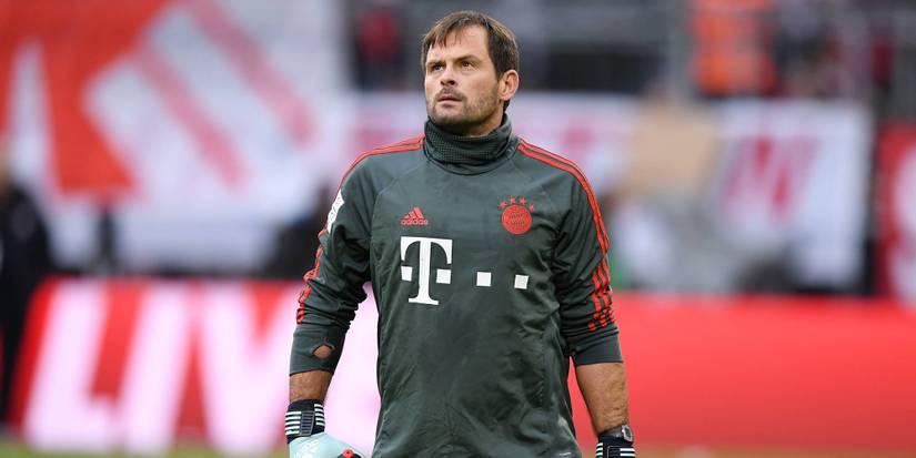 Goalkeeping Coach Toni Tapalovic