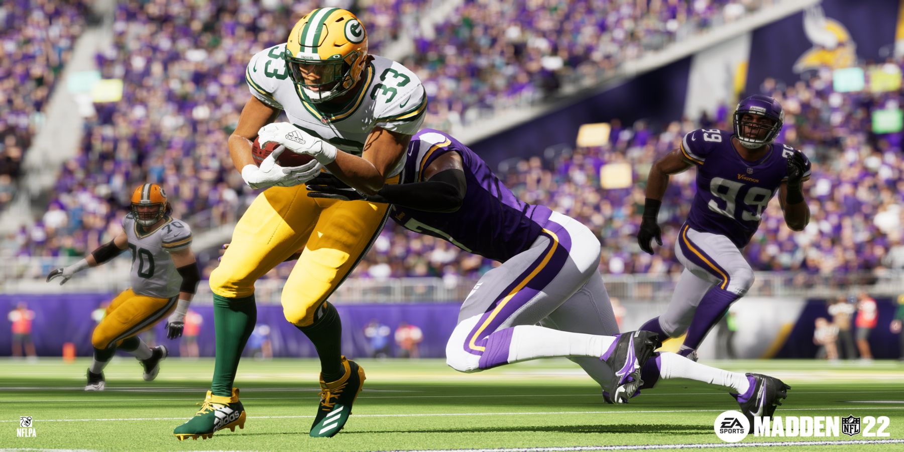 How to slide and dive in Madden NFL 23 and when to do it 