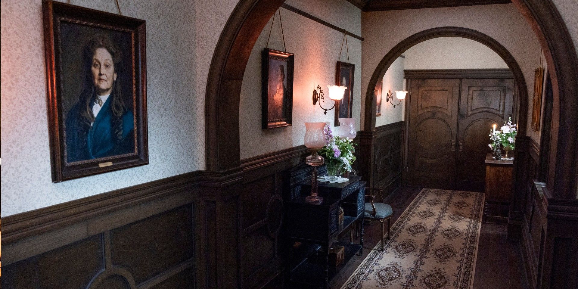 Hallway in The Midnight Club