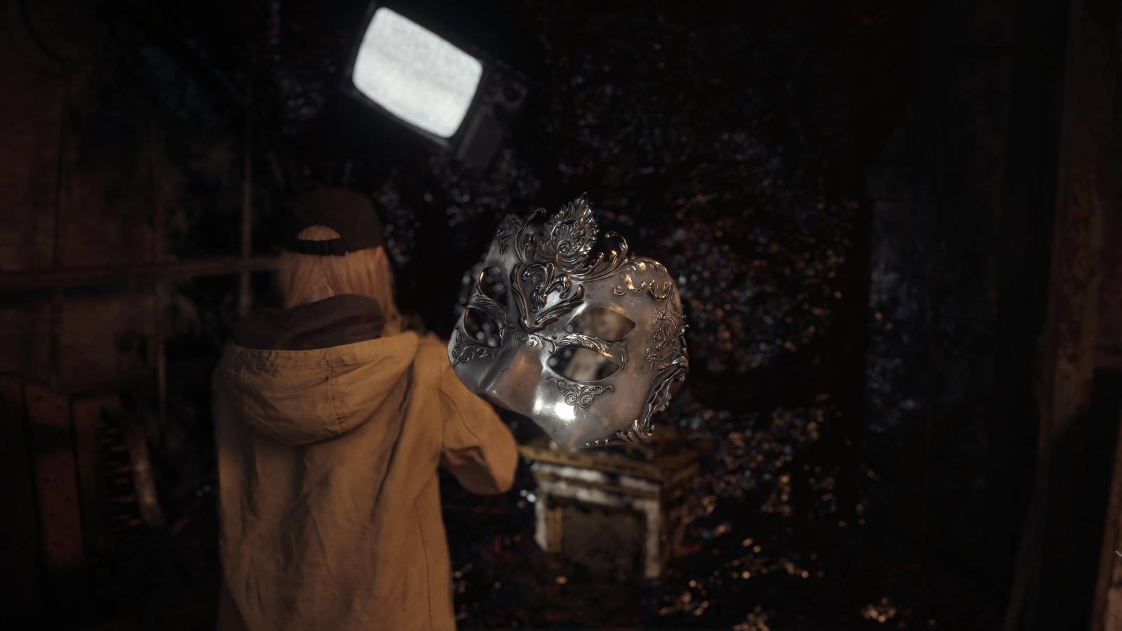 resident-evil-village-shadows-of-rose-how-to-get-silver-mask1