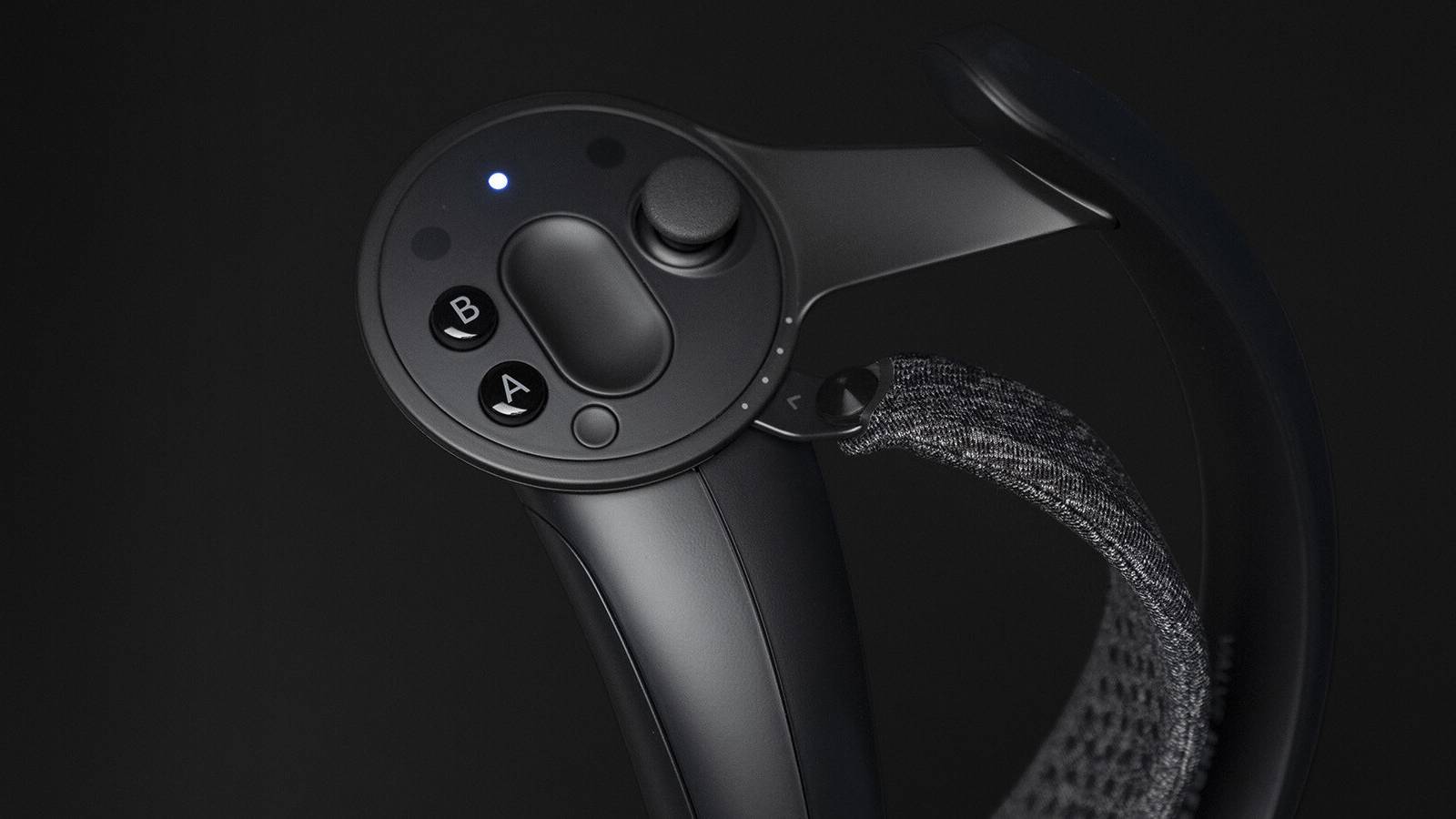 Valve-Index-Right-Controller-Closeup-Official