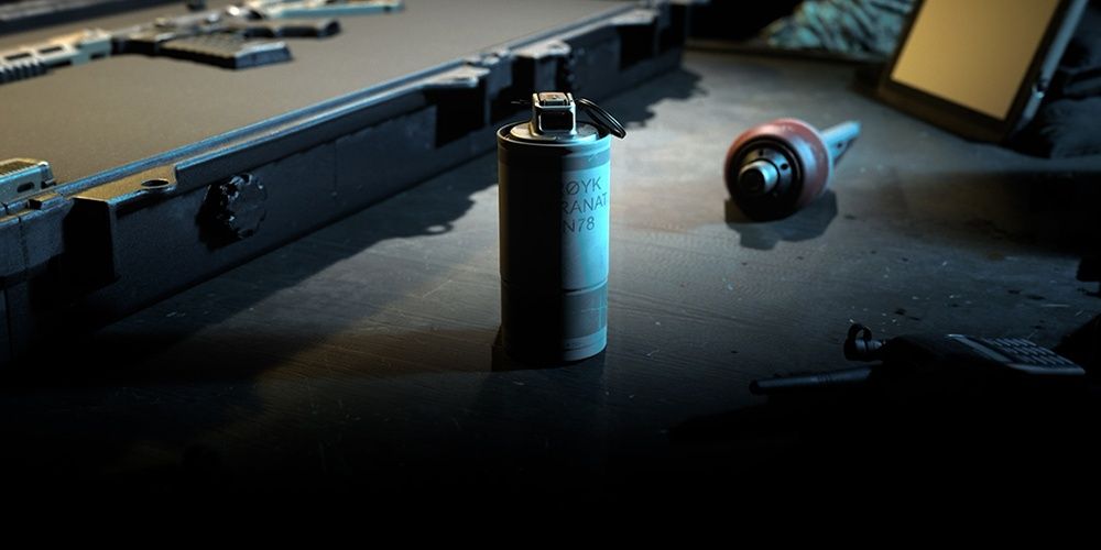 warzone smoke grenade 