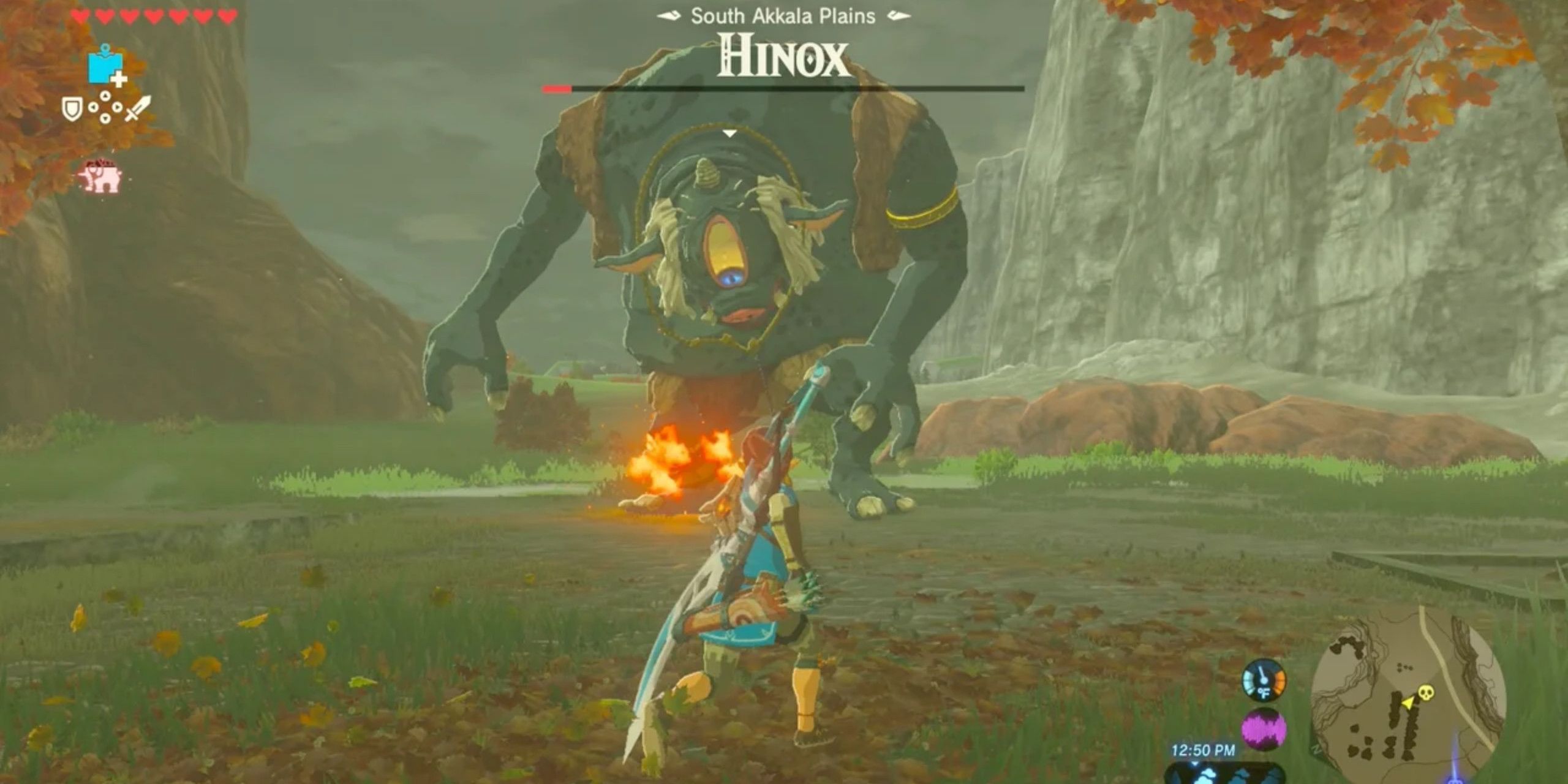 Link facing Hinox located in the South Akkala plains
