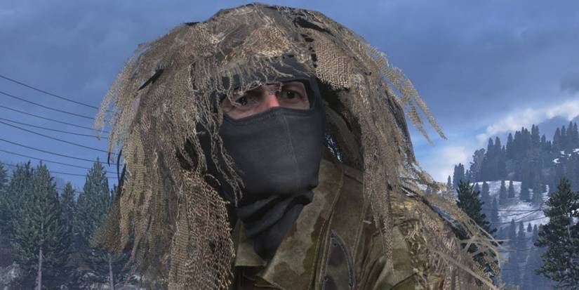 Captain MacMillan from Call Of Duty in guile suit 