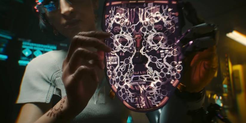 V recieving a new face from a ripperdoc