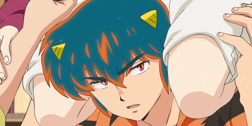 E9 Rei carrying Shinobu on his shoulders