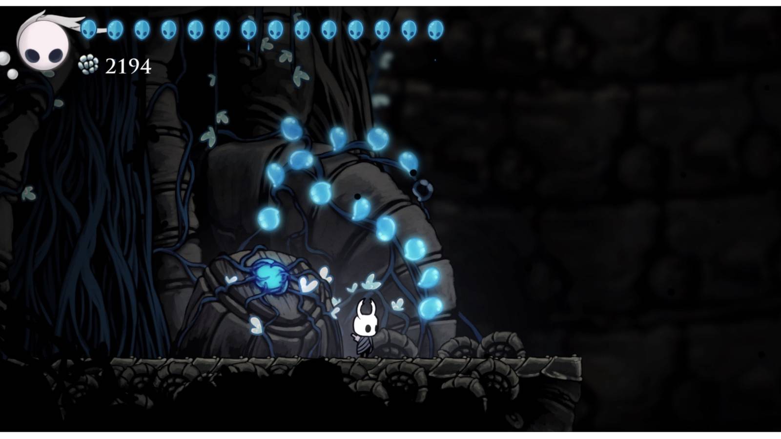 the Knight at the Abyss Lifeblood Door in Hollow Knight
