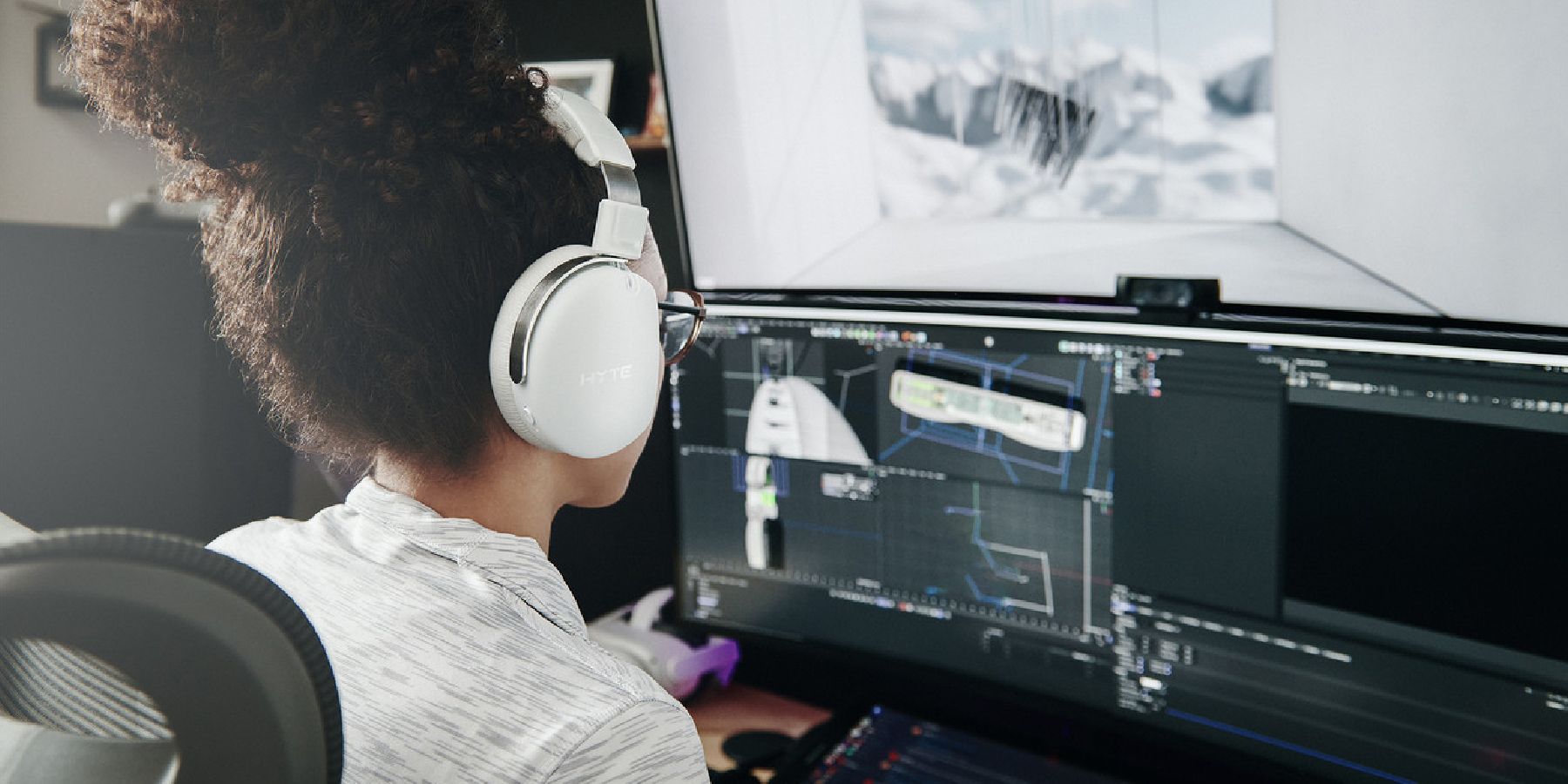 HYTE Eclipse HG10 Headset User Experience