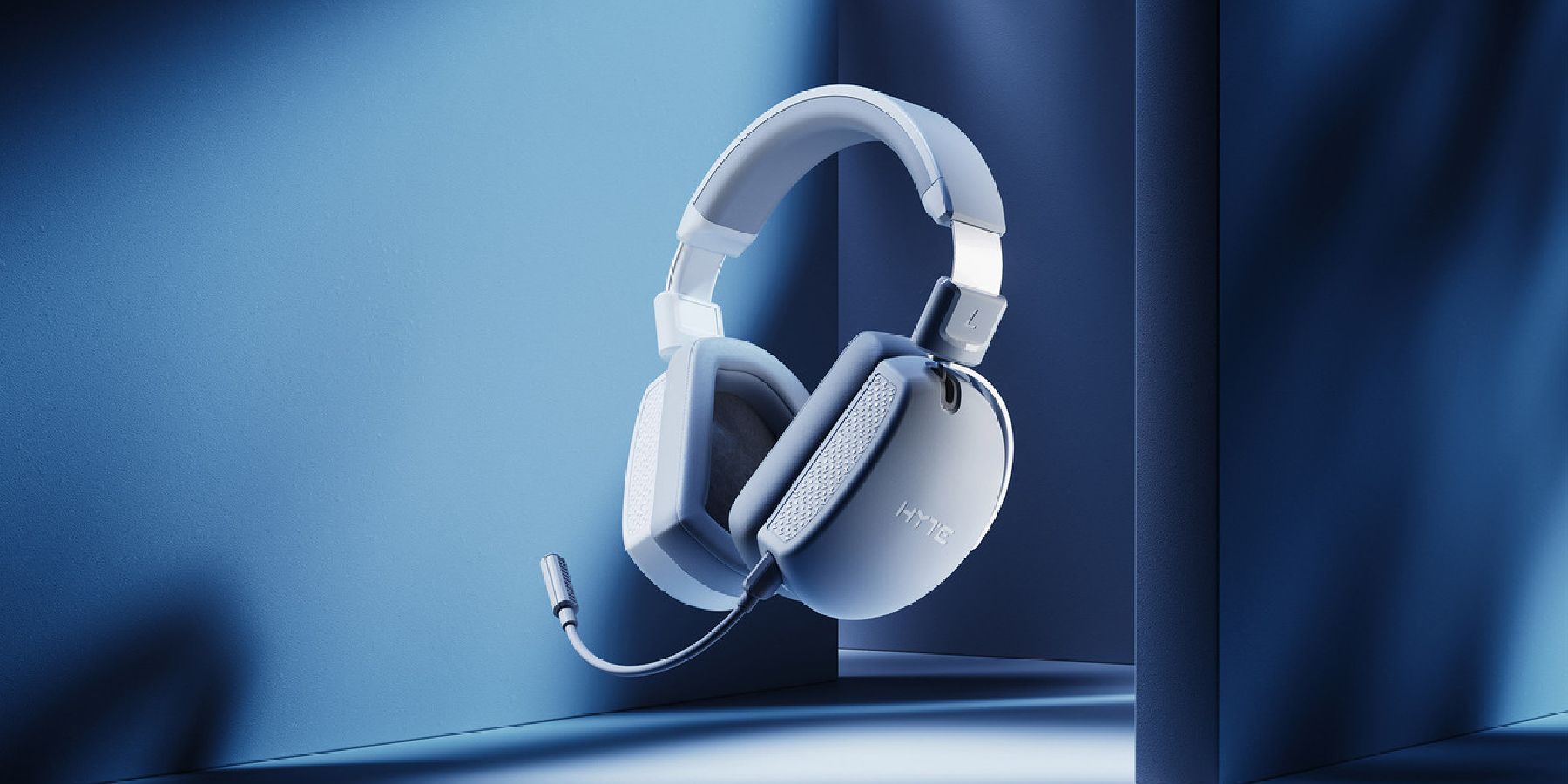 HYTE Eclipse HG10 Wireless Gaming Headset Header