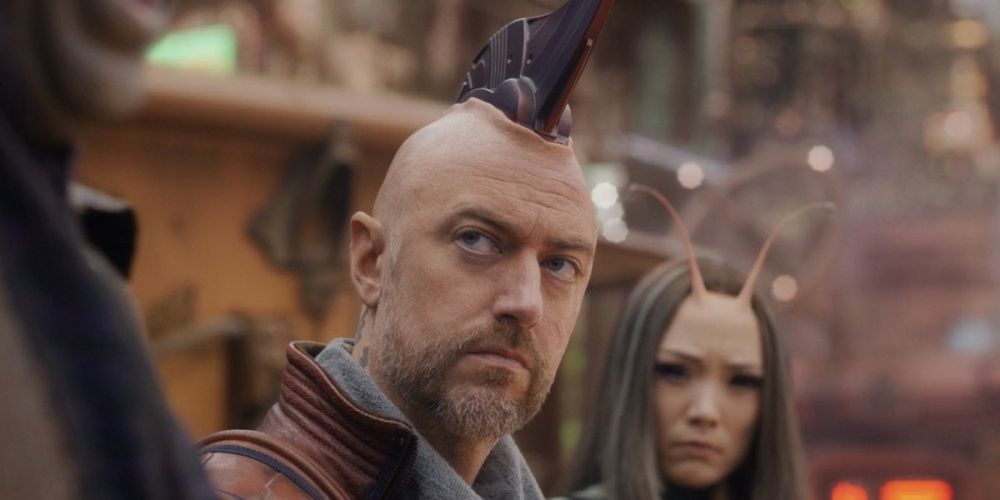 kraglin and mantis in guardians of the galaxy holiday special