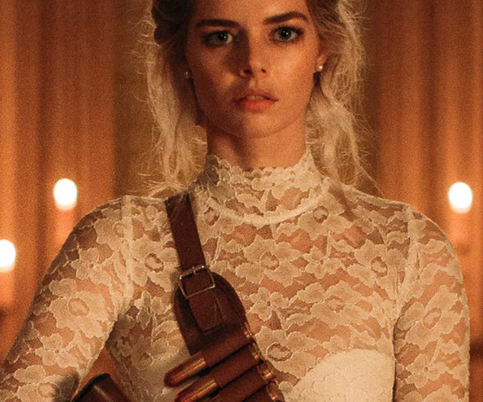 7 Film Horor yang Tayang di Netflix Bulan Ini dan Layak Ditonton 17 Samara Weaving as Grace in Ready Or Not