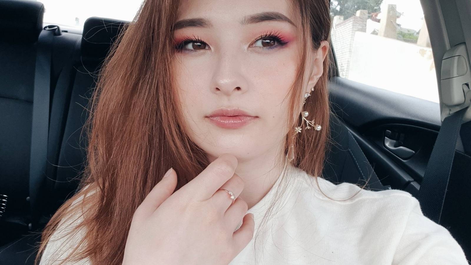 TinaKitten is no longer part of 100 Thieves, citing 