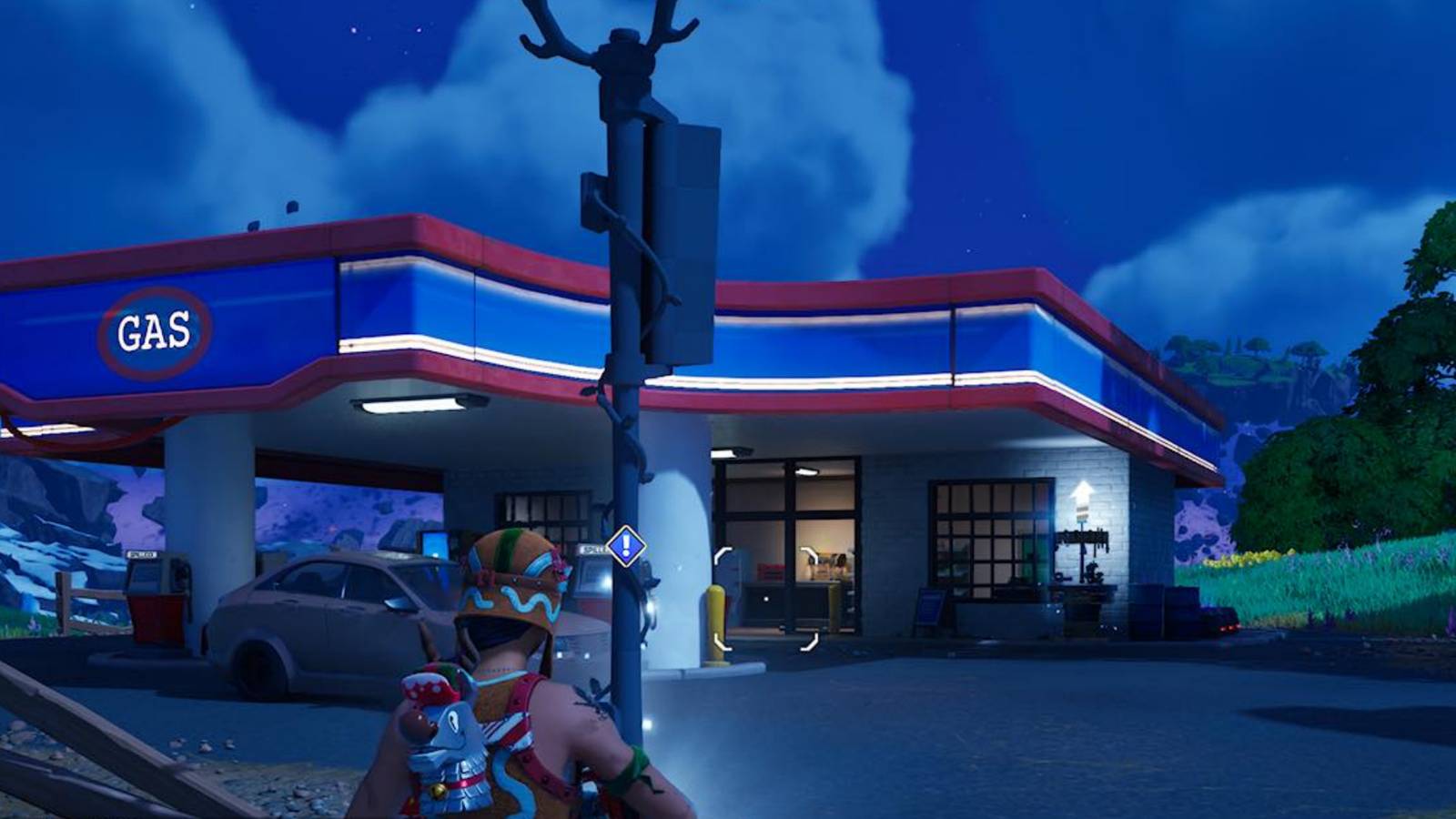 holiday decorated traffic light