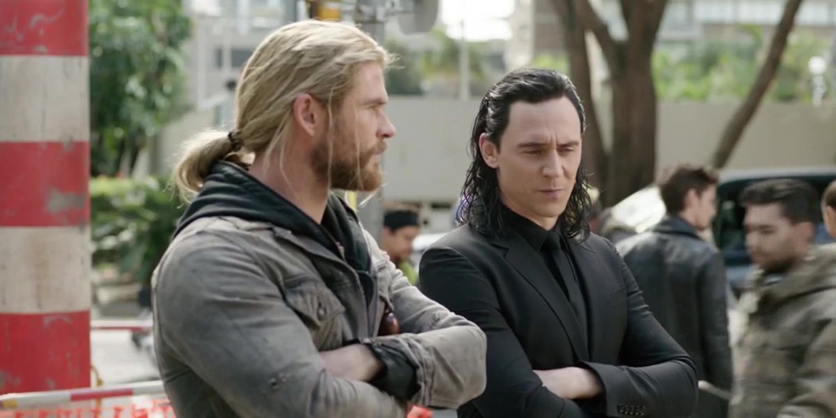 Thor and Loki folding hands from Thor Ragnarok