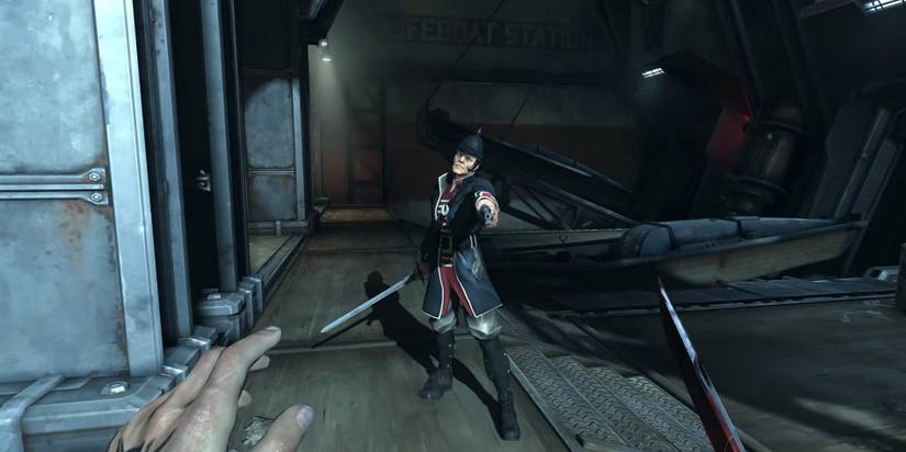 Dishonored A Guard Takes Aim At Corvo
