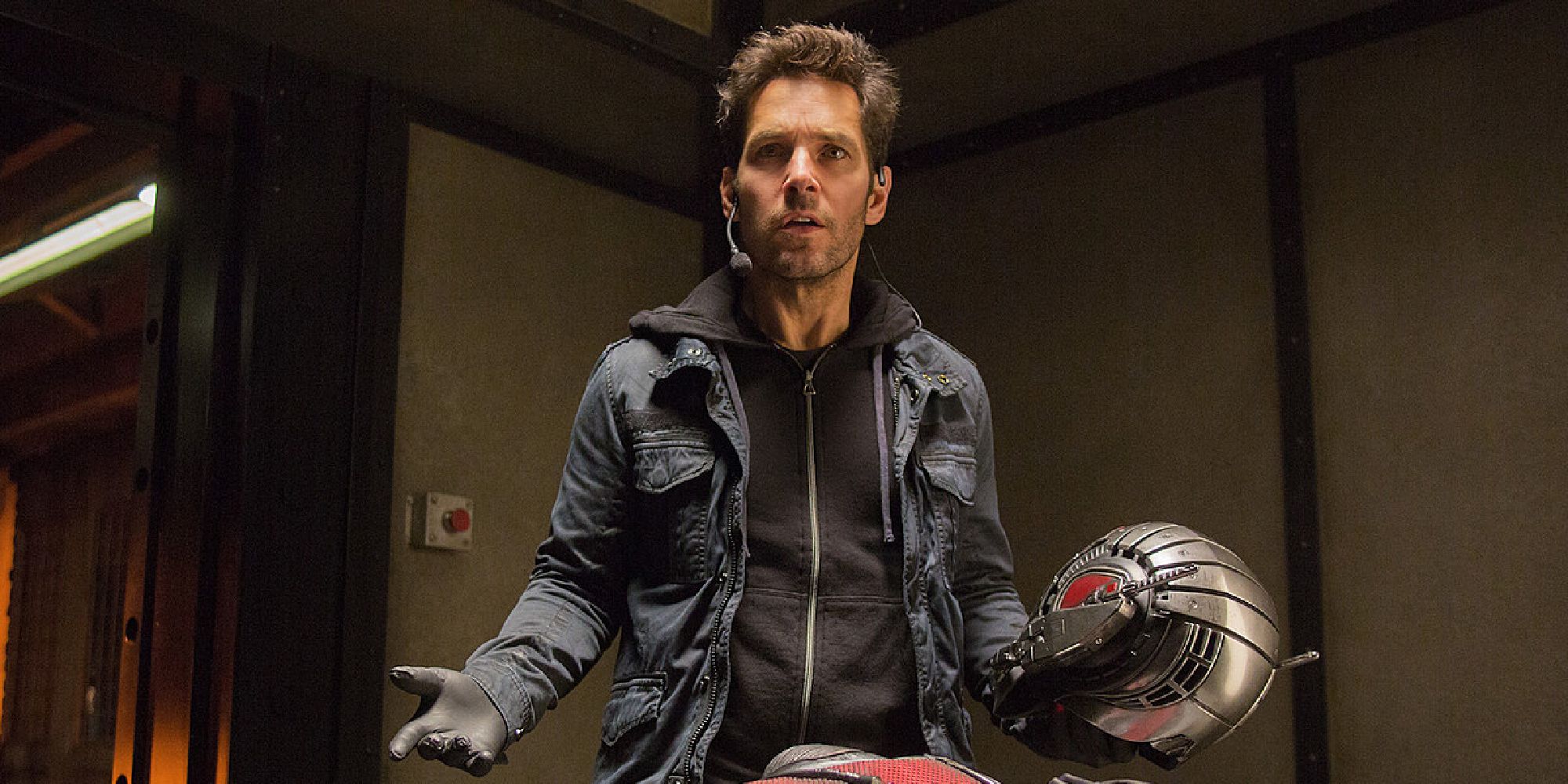 Paul Rudd as a thief with the Ant-Man suit 