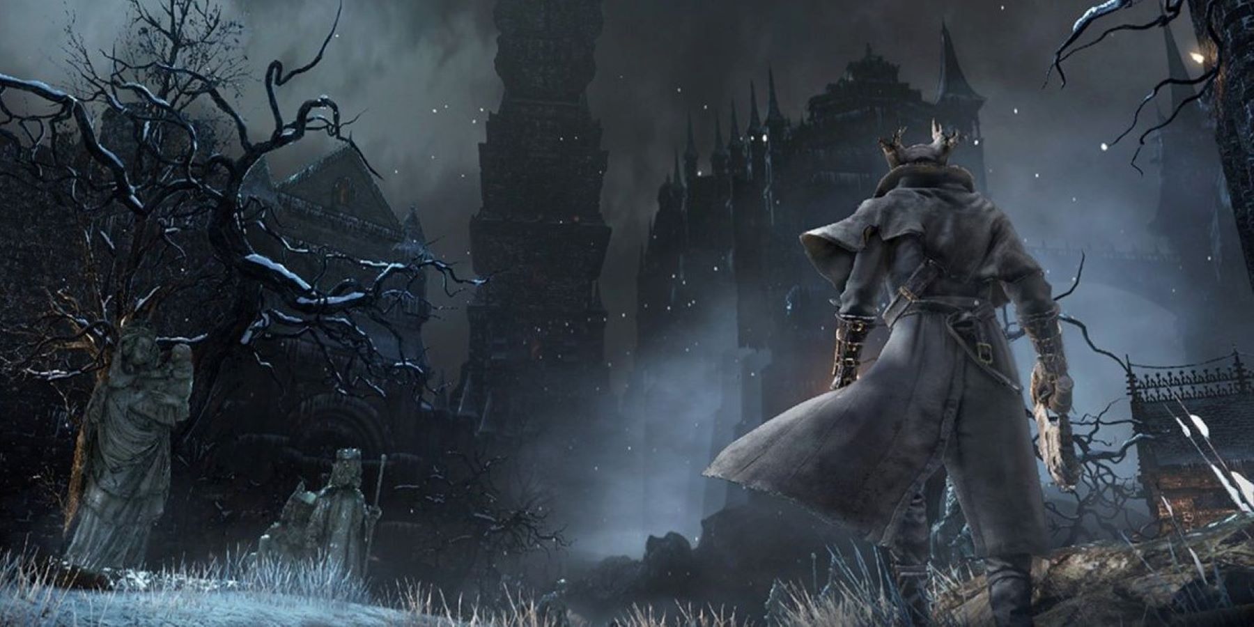 The Hunter standing in a sinister and dark location in Bloodborne