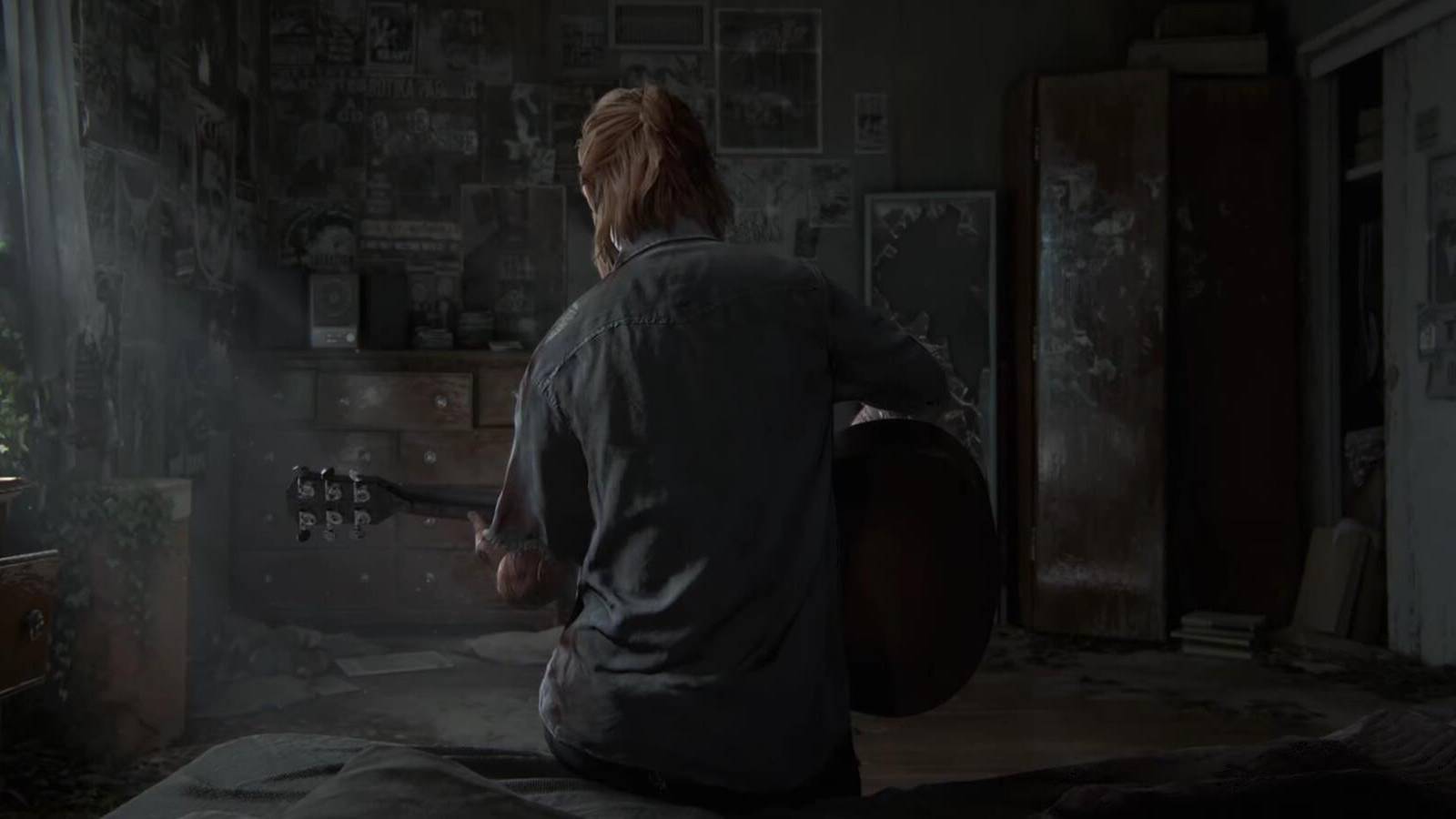 ElliePlayingGuitarLastofUs2