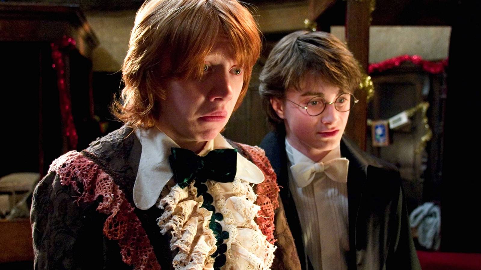 hogwarts legacy ron weasley dress robes